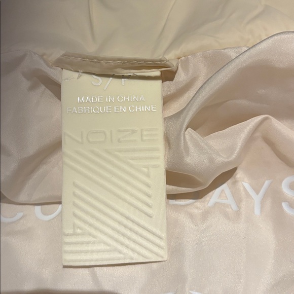 Noize Cream Puffer Jacket - Picture 2 of 5
